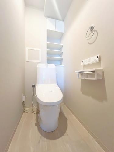 温水洗浄便座トイレ