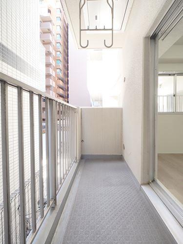 洋室（南側）バルコニー