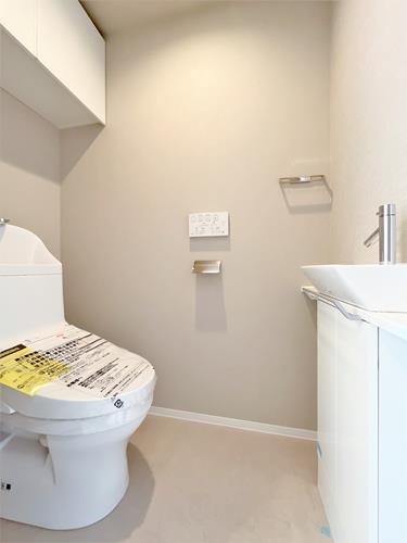 温水洗浄便座トイレ