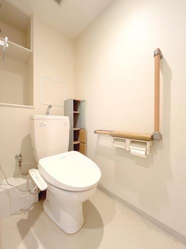 温水洗浄便座トイレ