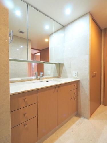 洗面所（リフォーム前）