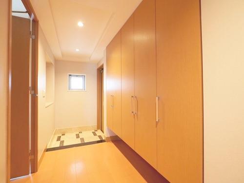 玄関（リフォーム前）