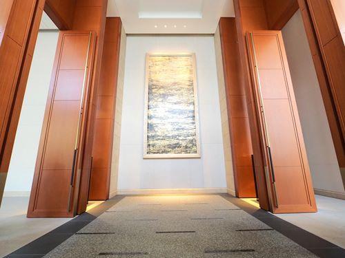 エントランスホール