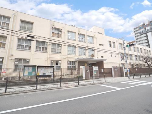 大阪市立新高小学校 360m