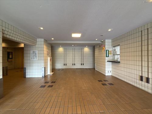 エントランスホール