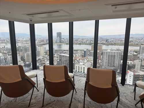 ビューラウンジ