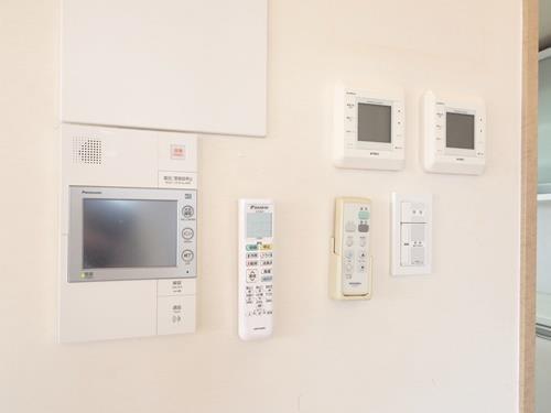 モニター付きインターホン・床暖房