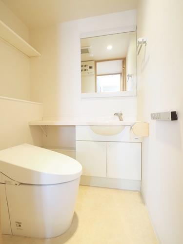 温水洗浄便座トイレ