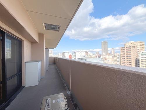 東向きバルコニー