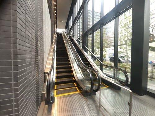 エントランスアプローチ