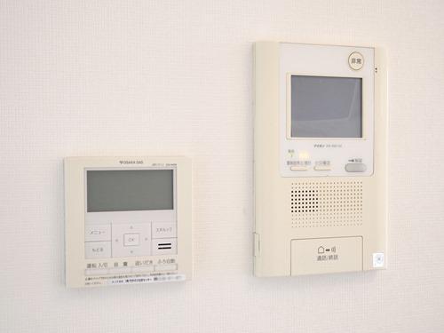 モニター付きインターホン・床暖房