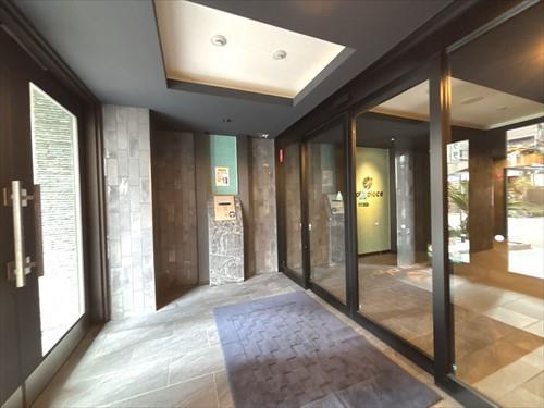 エントランスホール