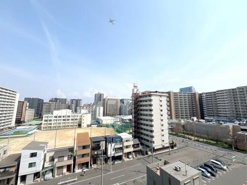 東向きバルコニーからの眺望