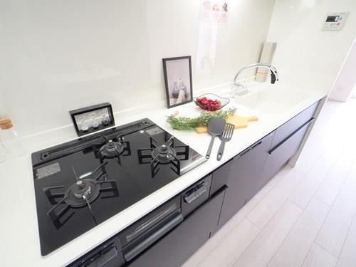 キッチン 3口コンロ・グリル