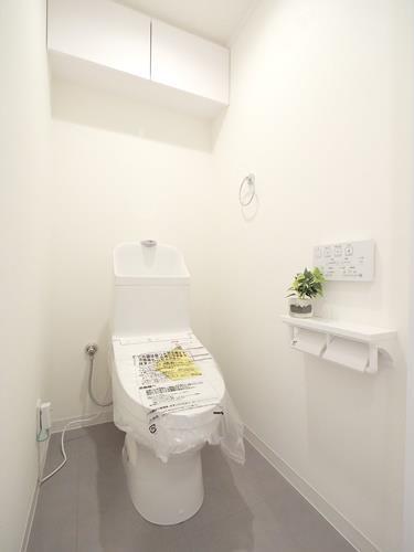 温水洗浄便座トイレ