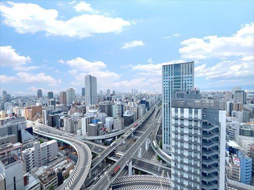 西向きバルコニーからの眺望