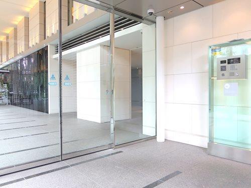 【共用部】エントランス　オートロック完備