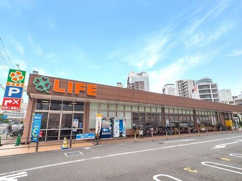 ライフ大淀中店 200m
