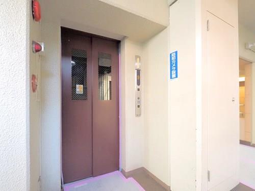 【共用部】1階エレベーター