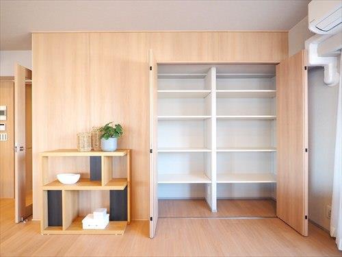 LDK約25.8帖 収納