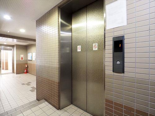 【共用部】1階エレベーター