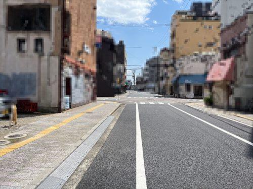 前面道路（北側から撮影）