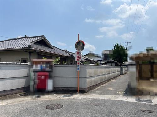 南西側道路（西側から撮影）