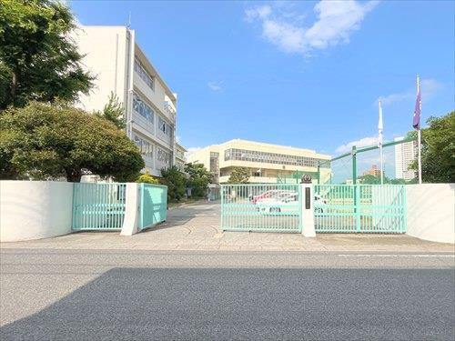 春日部市立春日部中学校-2470m