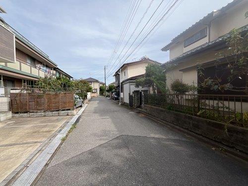 前面道路　西から東