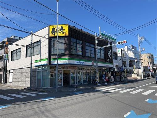 ファミリーマートあすまや与野本町駅前店