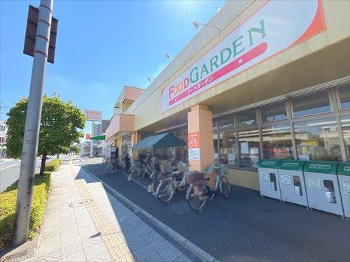 フードガーデン宮原西口店まで710m