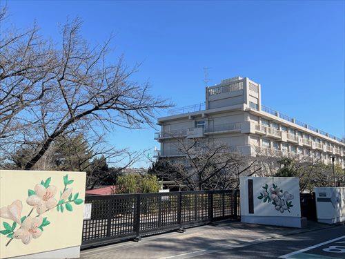 さいたま市立善前小学校まで290m