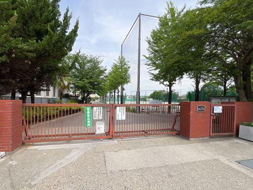 さいたま市立日進中学校‐1040m さいたま市立日進中学校‐1040m