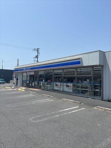 ローソン熊谷円光二丁目店まで750ｍ