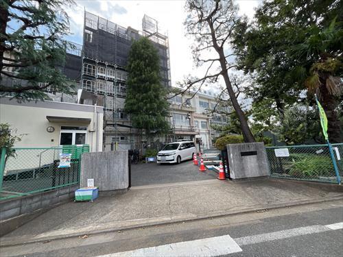 練馬区立高松小学校まで450ｍ