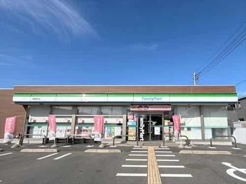 ファミリーマート岩槻西町店‐500m