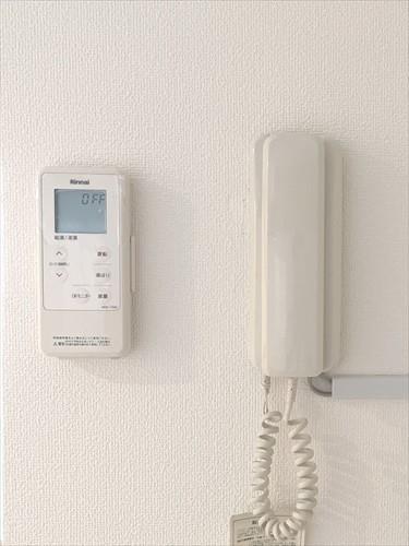 給湯器リモコン+インターホン