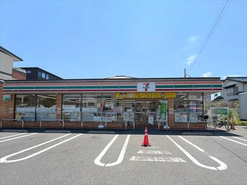 セブンイレブン鳩ケ谷緑町1丁目店540m