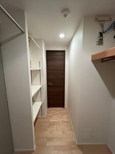 ウォークインクローゼット4