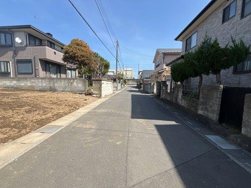 前面道路 西側より撮影 前面道路 西側より撮影