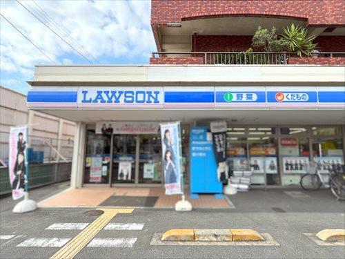 ローソンさいたま北袋町二丁目店‐140m