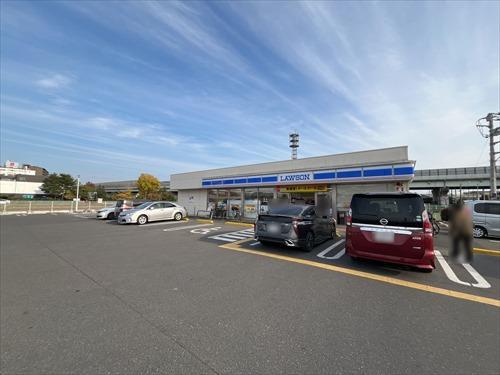 ローソンさいたま宝来店まで1130ｍ