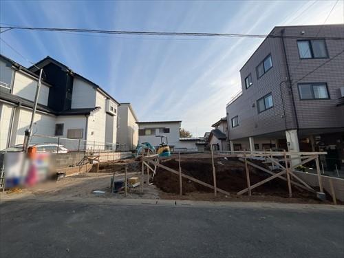 建築中の外観2(2025年11月撮影)