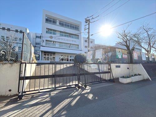 三郷市立栄中学校‐1520m