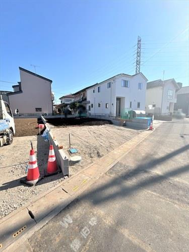 建築中の外観 （2025年11月撮影）