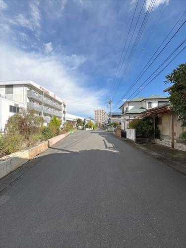 前面道路‐2025年11月撮影