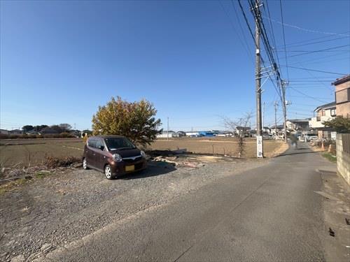 前面道路（2025年12月撮影）