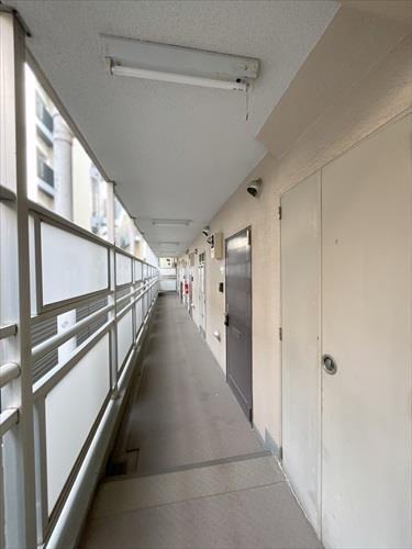 １階共用廊下‐2026年2月撮影