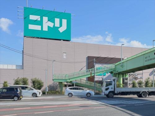 ニトリ桶川店‐640m