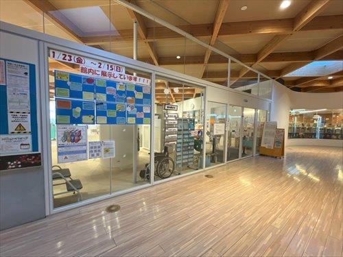 鴻巣市立吹上図書館‐1220m